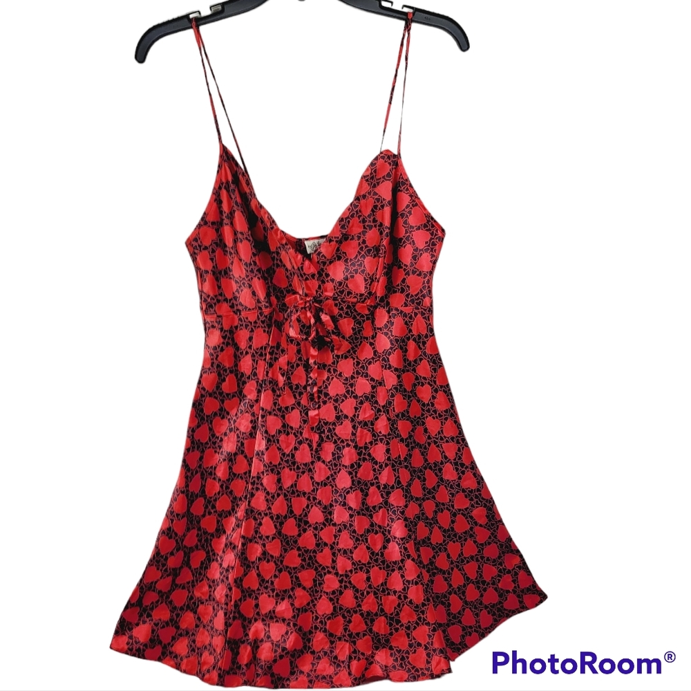 * Intamates affair California medium nighty heart pattern side slit bow bust